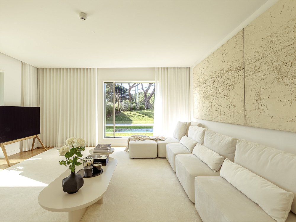 2-bedroom apartment with parking space in Cascais 1013562525