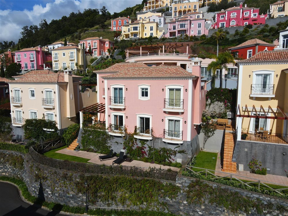 3-bedroom villa in private condominium in Funchal, Madeira 308409627