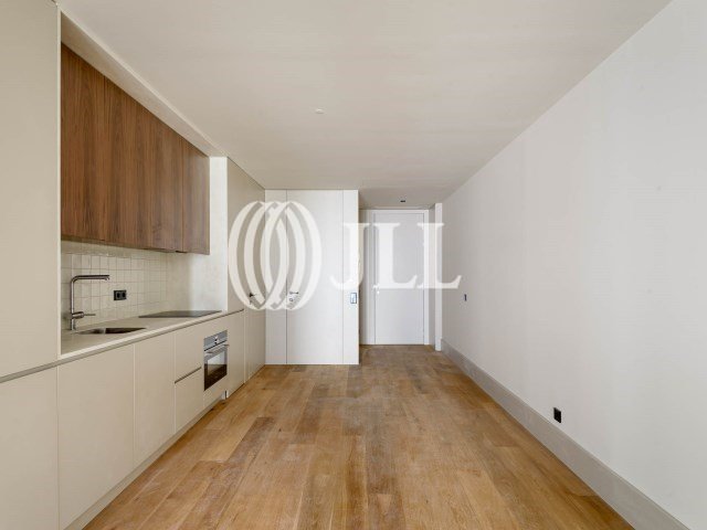 Studio +2 apartment, with mezzanine, in Porto’s downtown 2280416058
