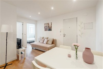 2-bedroom apartment renovated in Rua das Taipas, Lisbon 3078500486