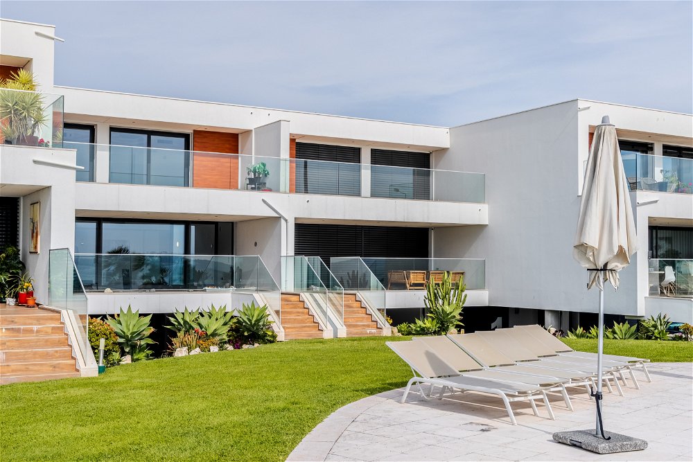 4-bedroom villa in a condominium with sea view in Oeiras 3085474573