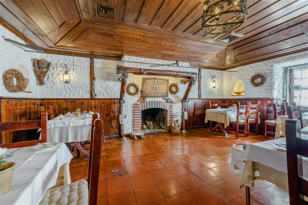 Restaurant in Cabo da Roca, Azoia, Colares 2805054908
