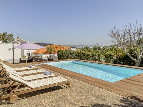 Villa with garden and swimming pool, in Loures, Lisbon 2420486359