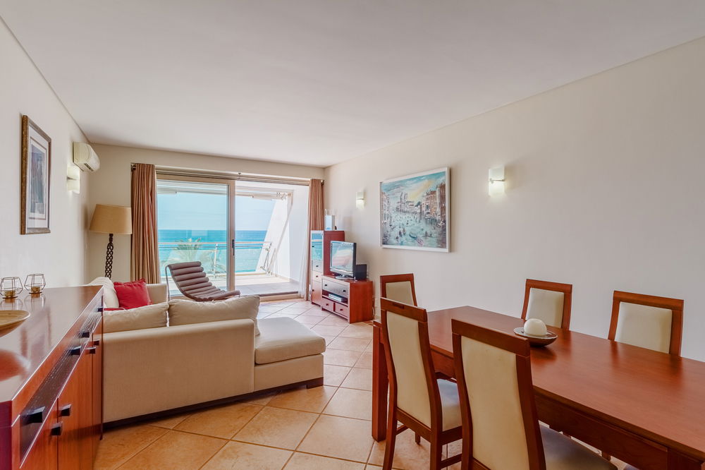 2+1 bedroom apartment with sea view in Sesimbra 4191032972