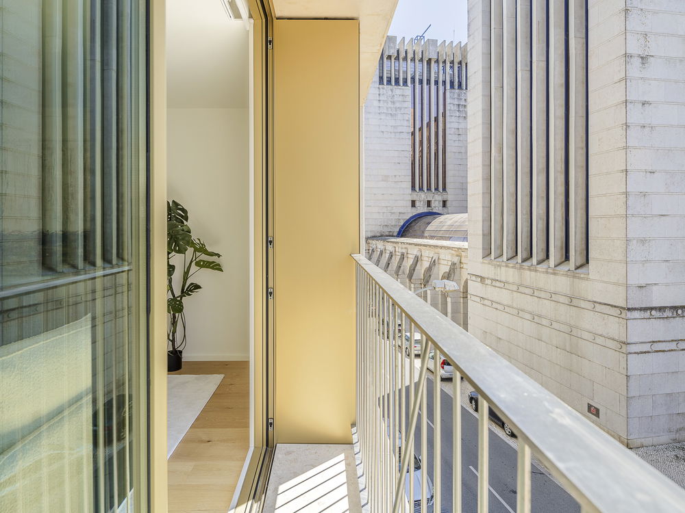 3 bedroom apartment with balcony and parking, in Lisbon 3010173283