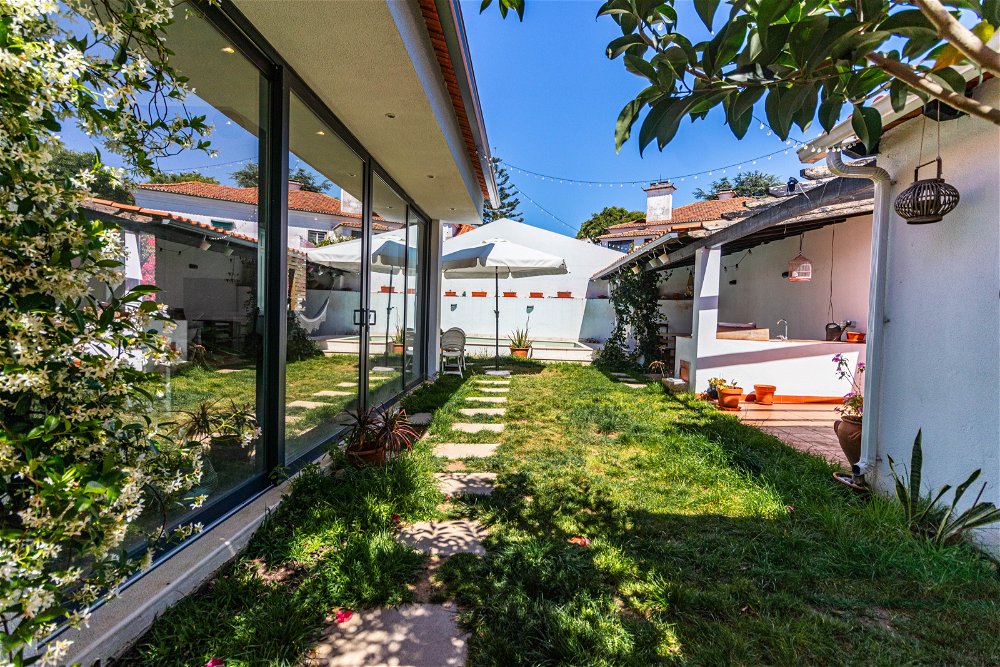 4-bedroom villa with garden and pool in Oeiras center 287131278