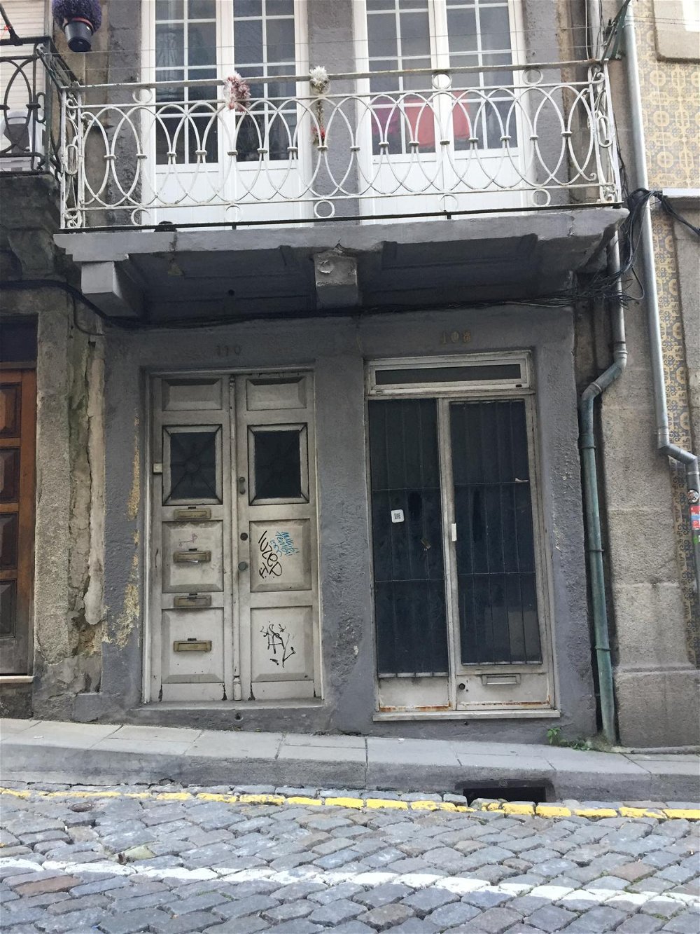 Building to rehabilitate, Porto 2968676255