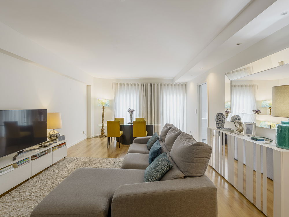 2-bedroom apartment with garage, Praça de Espanha, Lisbon 491170388