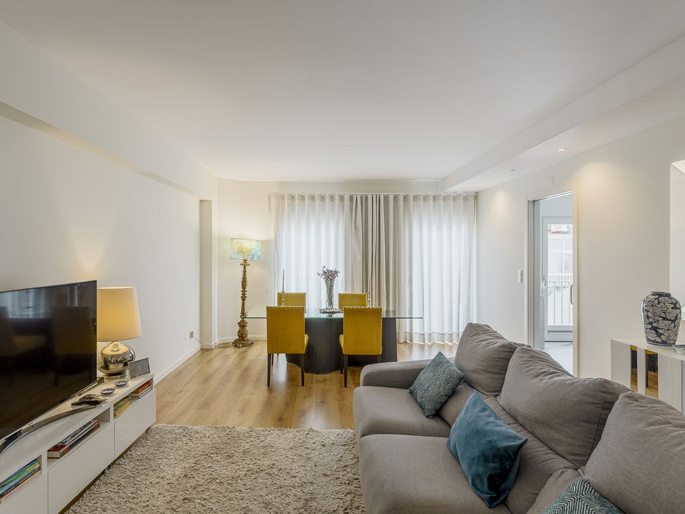 2-bedroom apartment with garage, Praça de Espanha, Lisbon 491170388