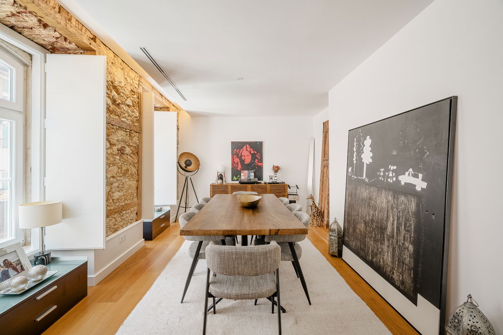 4 bedroom apartment with garage, in Príncipe Real, Lisbon. 536072781