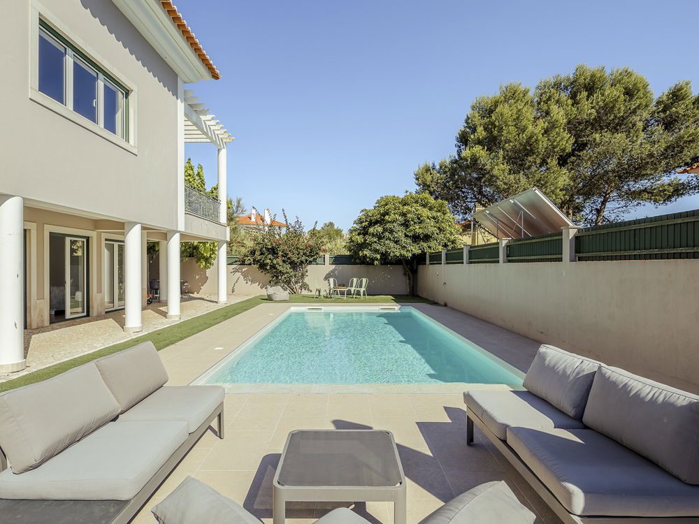 5+3 bedroom villa with pool and garage, Carnaxide, Oeiras 1590437891