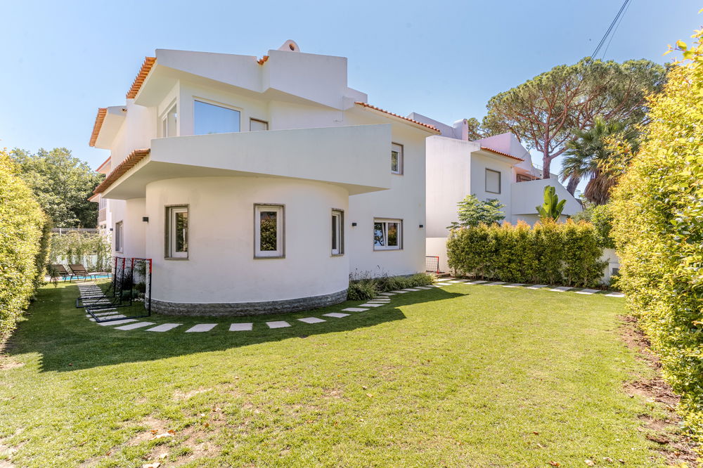 3+2 bedroom villa with pool, in São Pedro do Estoril 4013532083