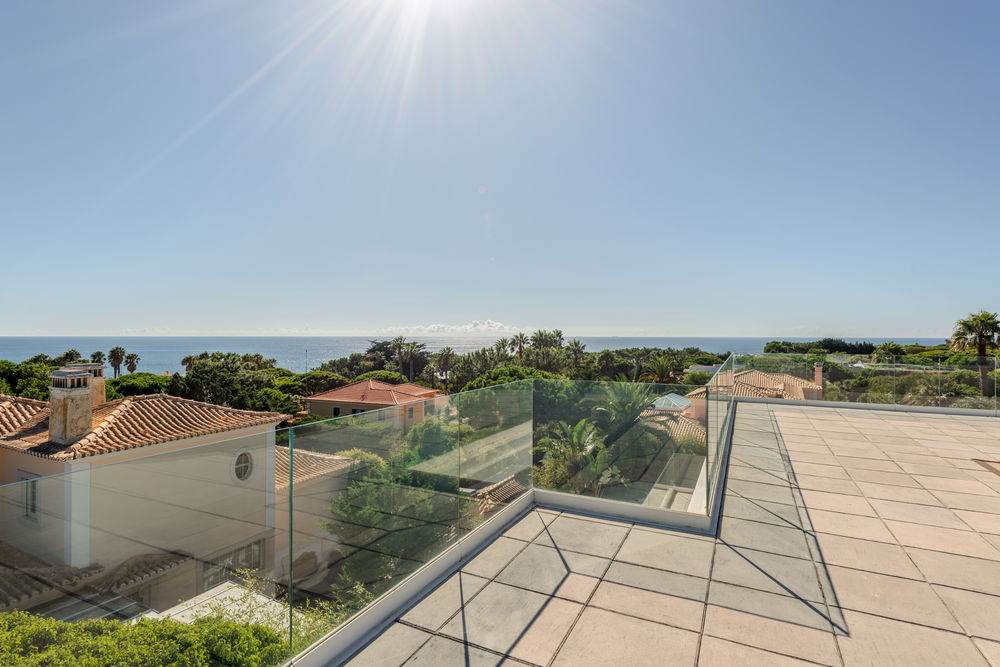 7+1 bedroom villa, pool, in Quinta da Marinha Cascais 1708987080