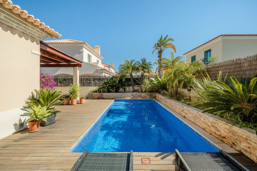 Villa with swimming pool in Bicuda in Cascais 1362890279