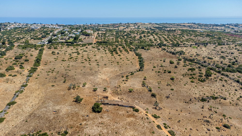 Plot of land in Aldeia da Luz, Lagos, Algarve 605254144