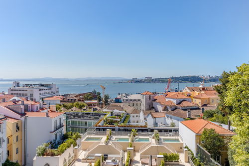 2 bedroom apartment with river view and terrace, in Lapa, Lisbon 3047933099