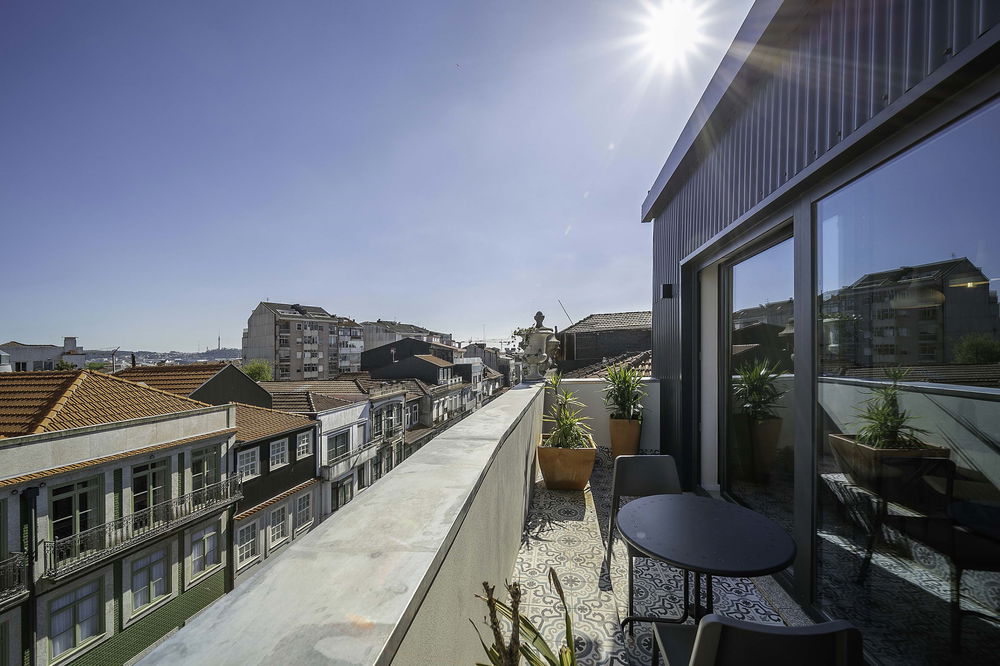 Building, with seven apartments, in Bonfim, Porto 1953727564