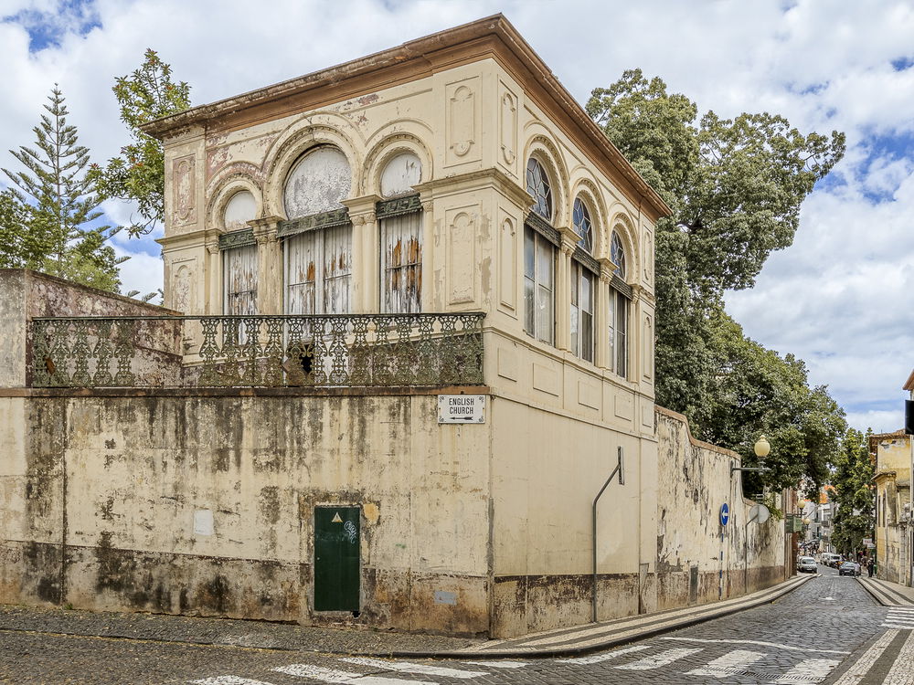 Building, in the historic centre of Funchal, Madeira 19863890