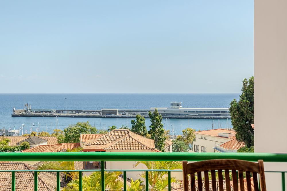 4 bedroom penthouse, sea view, Funchal, Madeira 1940165061