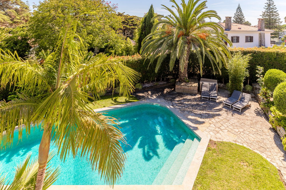 6 bedroom villa with garden and pool in Birre, Cascais 2443000795