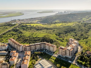 Plot of land in Vila Franca de Xira, Lisbon 383273796