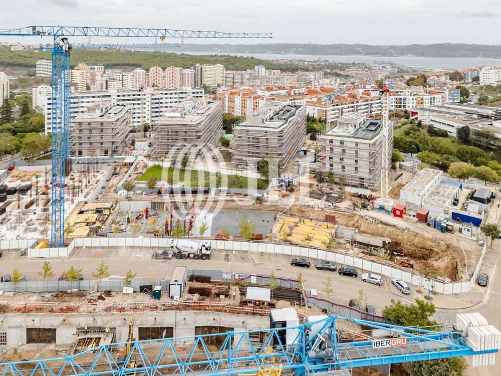 4 bedroom apartment, with terrace, in Oeiras 1288644536