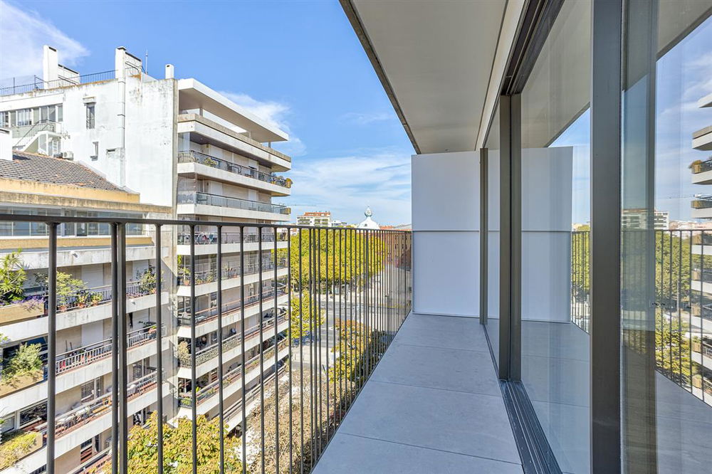 New 1-bedroom apartment, in Plaza View, Lisbon 4274683422