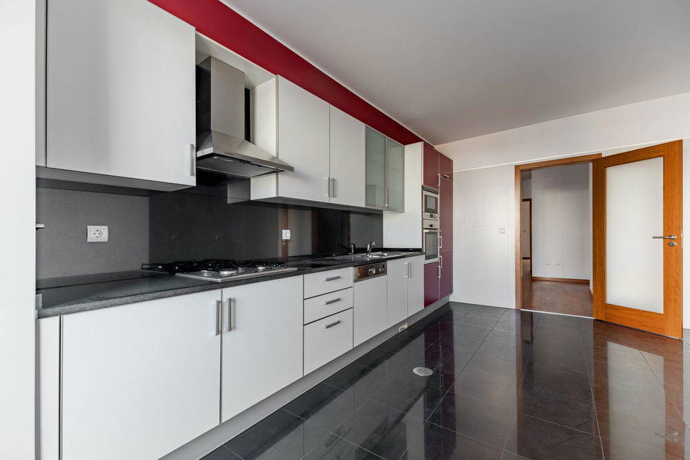 3 bedroom apartment in condominium, sea view, Funchal, Madeira 1390633044