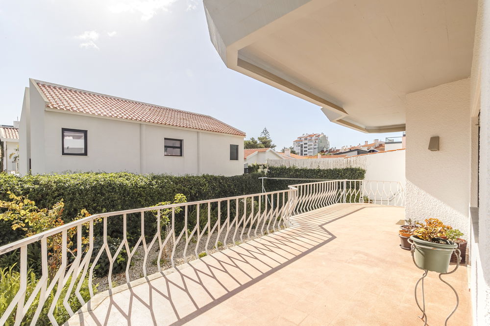 House 5 Bedrooms Used Cascais 340623777