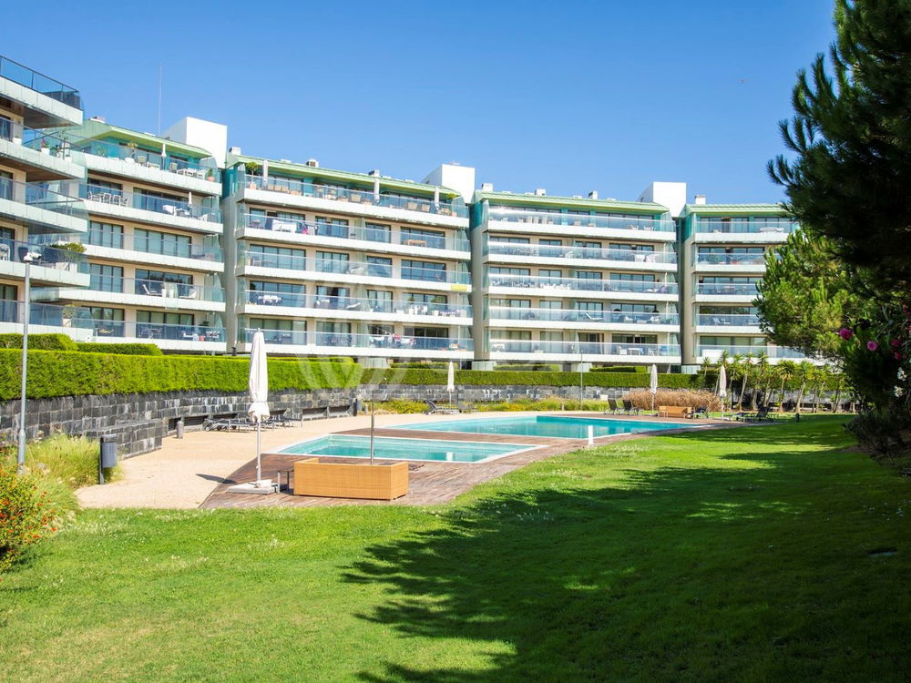 2 bedroom apartment in condominium in Cascais 2767308448