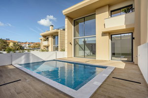 4 bedroom villa with pool in Murches Cascais 3522686989
