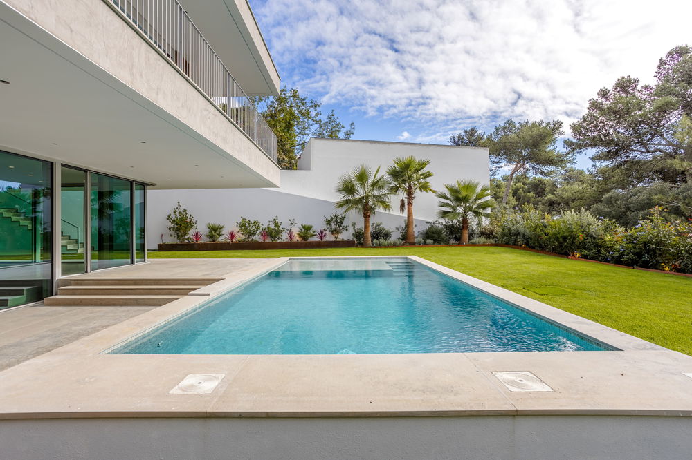 4 bedroom villa, with swimming pool and parking, in Cascais 2925245169