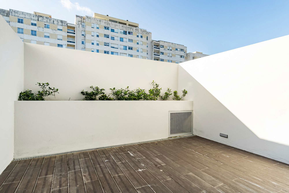 Studio apartment with a garage in Matosinhos, Porto 3355138486