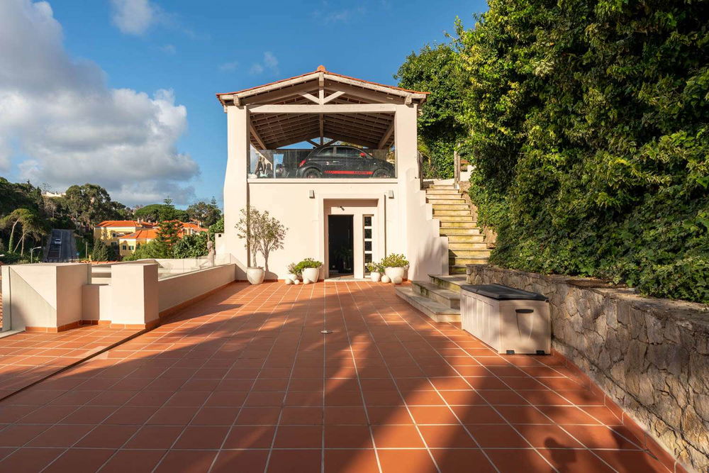 6-bedroom villa with garden and swimming pool in Estoril 1606620414