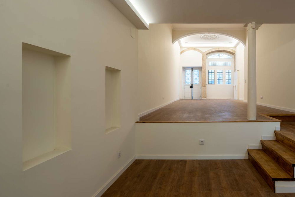 Fully-refurbished 1+1-bedroom apartment in São Vicente, Lisbon 2113404237