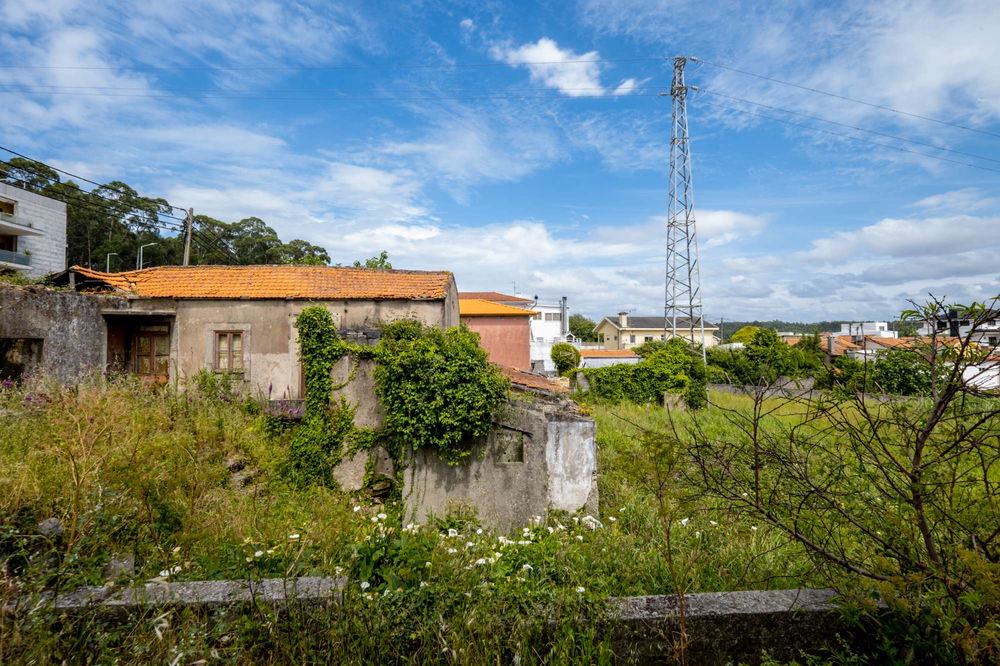 Land with planning permission approved in S. Félix da Marinha, Vila Nova de Gaia 3657833310