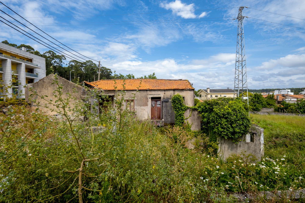 Land with planning permission approved in S. Félix da Marinha, Vila Nova de Gaia 3657833310