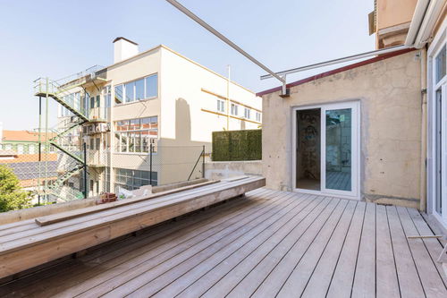 Renovated 3-bedroom apartment with patio in Graça, Lisbon 2904249237