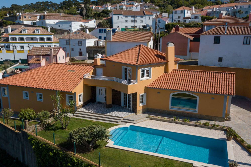 3-bedroom house with garden and swimming pool in Penedo, Colares 3874589107