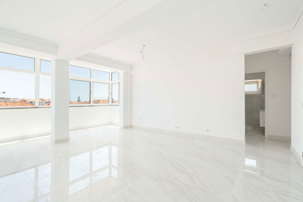 3+1-bedroom apartment with sea view in Alto dos Lombos, Carcavelos 1271654908