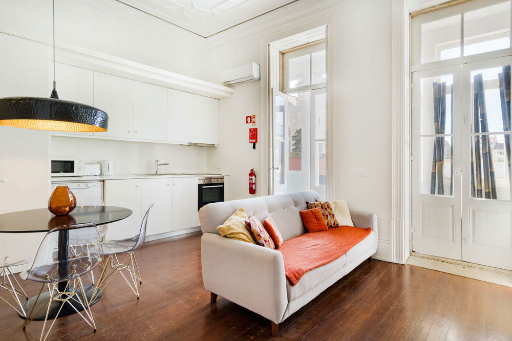 Furnished and equipped studio apartment with terrace in the center of Porto 553423467