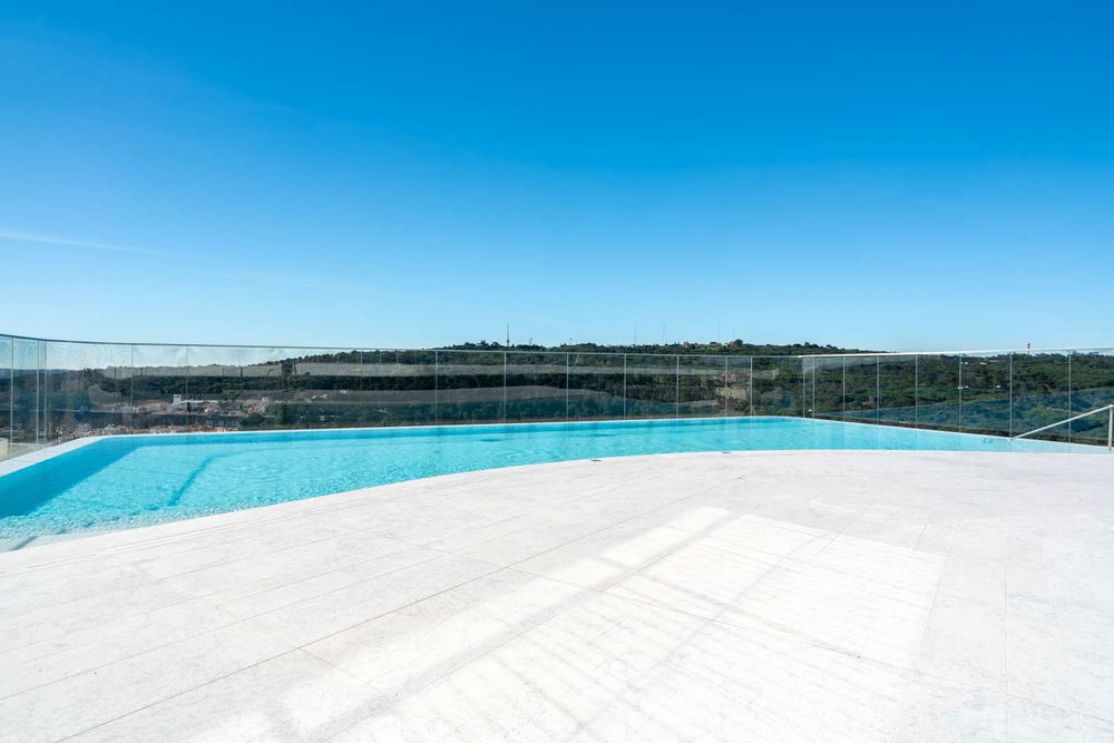 3-bedroom apartment with terrace and views over Monsanto in Campolide, Lisboa 541605879