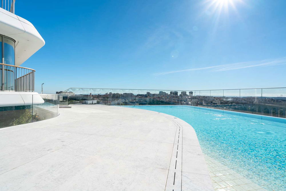 3-bedroom apartment with terrace and views over Monsanto in Campolide, Lisboa 541605879