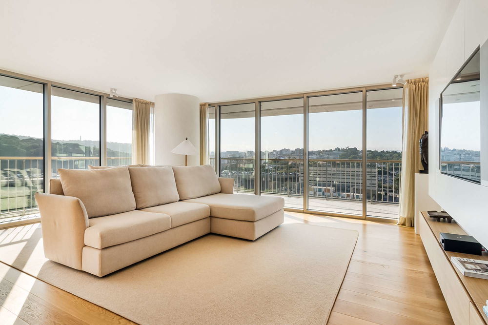 2-bedroom apartment in the Infinity Tower in Lisbon 2669299811