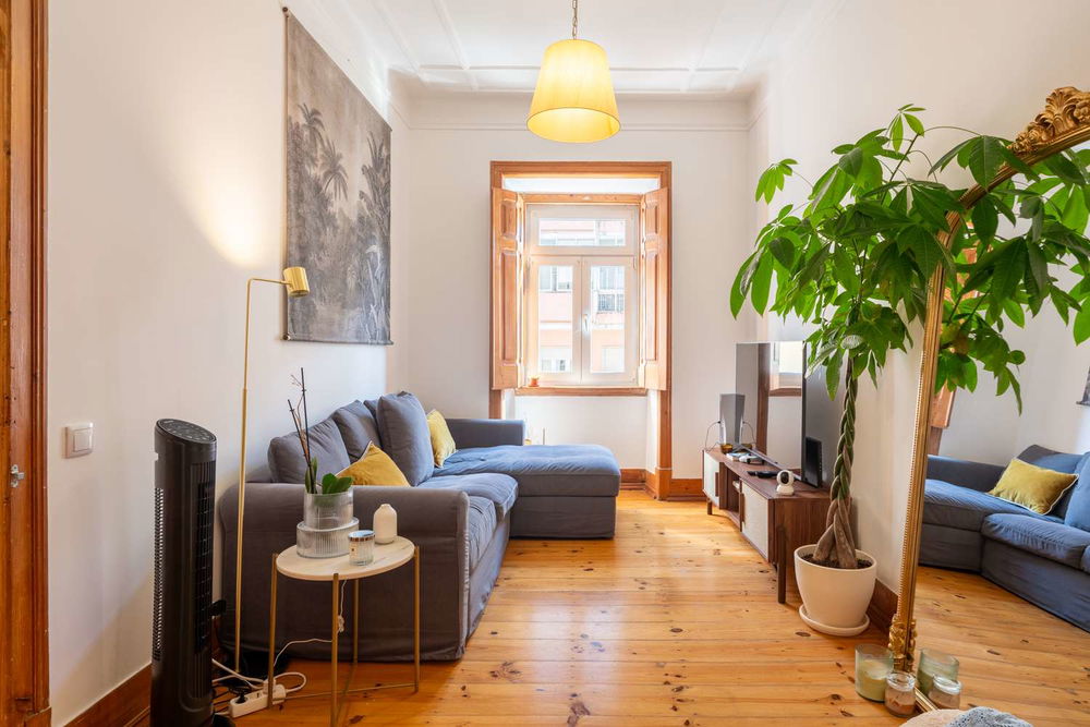 Renovated 2-bedroom apartment in Campo de Ourique, Lisbon 2076727507