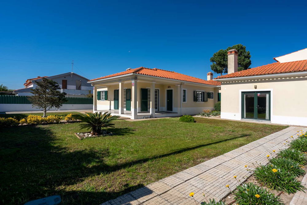 5-bedroom villa with garden and garage in Brejos de Azeitão 4087173080