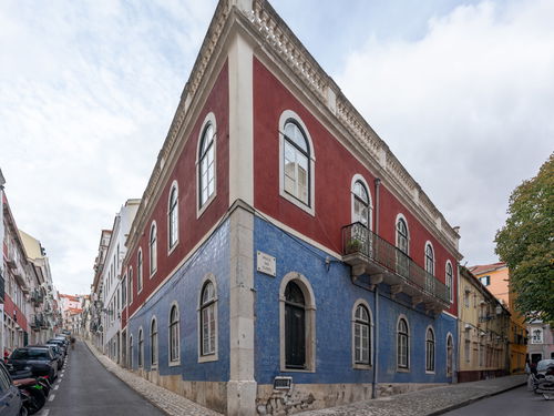 House with garden in Praça das Flores, Príncipe Real, Lisbon 1731000851