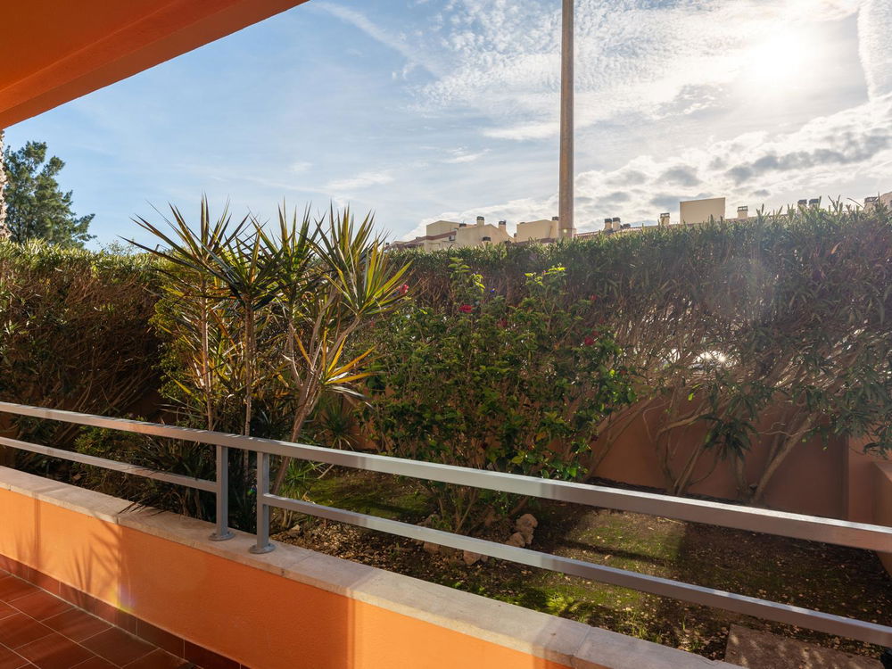 1-bedroom apartment in a Gated Community in Alto dos Gaios, Estoril 3515188440