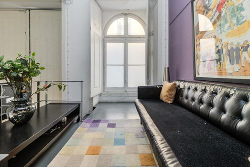 Loft studio+1 with double height ceilings, in the Cathedral in Lisbon 1044029176