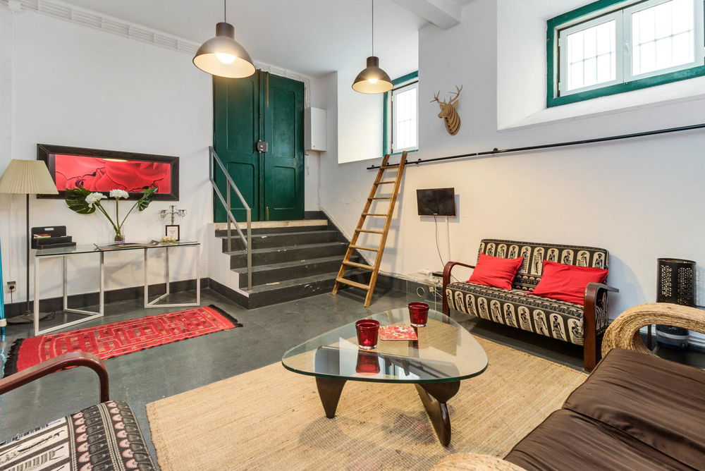 Studio Loft+1 with double height ceiling, in Sé, Lisbon 3493134292